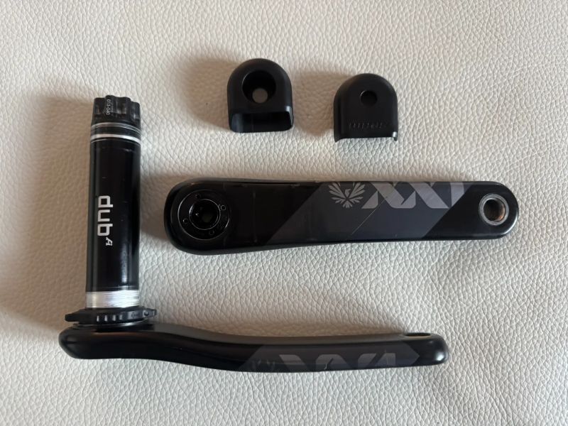 Karbonové kliky SRAM XX Eagle, pro Cannondale Ai, délka 175 mm.