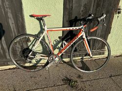 Karbonové kolo Crescent 55 cm