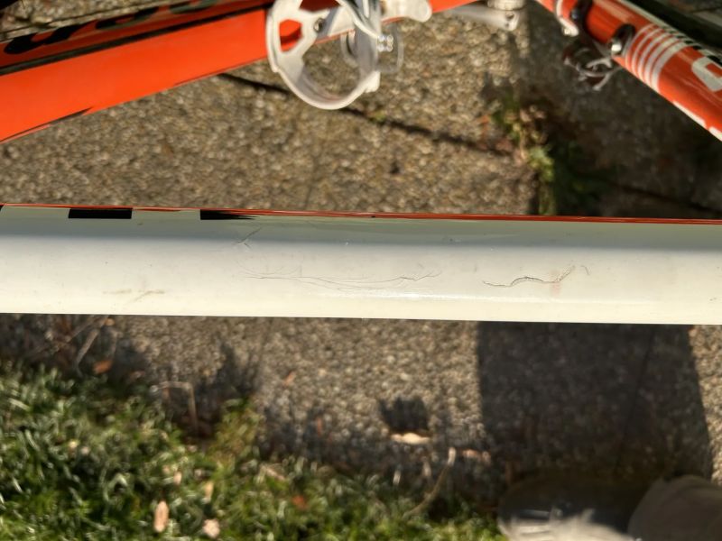 Karbonové kolo Crescent 55 cm