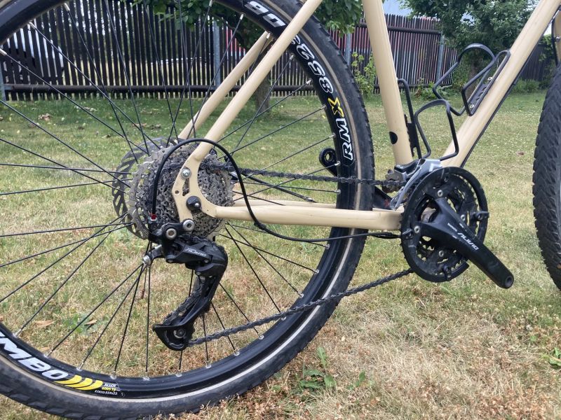 Expediční ocelové kolo UB