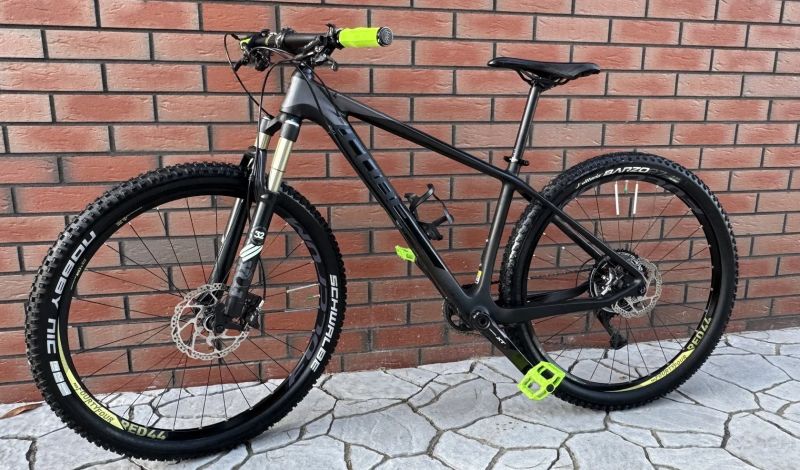 CUBE GTC SL CARBON, vel.16", komplet XT, FOX, PEVNÉ OSY, 10Kg.