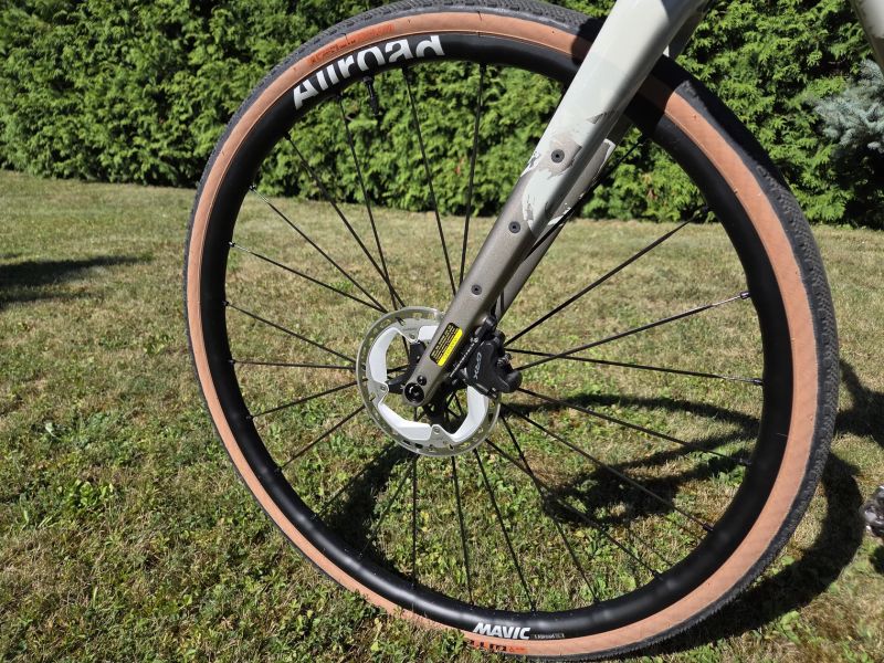 Mavic Allroad SL Disc CL kola ořech Shimano HG11