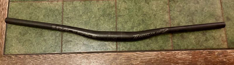 Karbon kola Bontrager line 30 pro boost 29