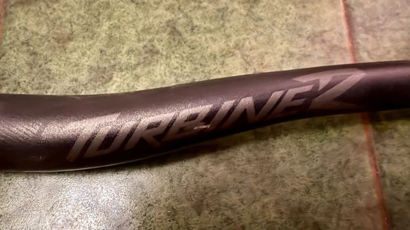 Karbon kola Bontrager line 30 pro boost 29