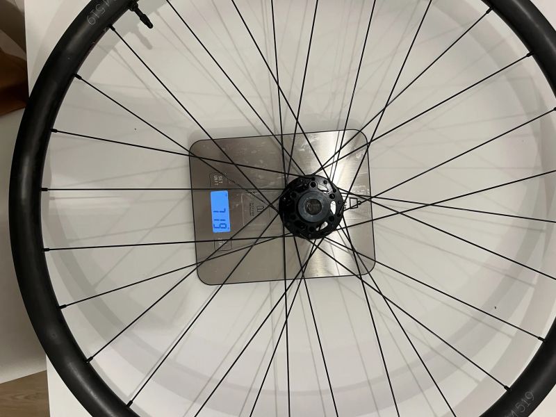 Karbonové záplety boost DT Swiss 350