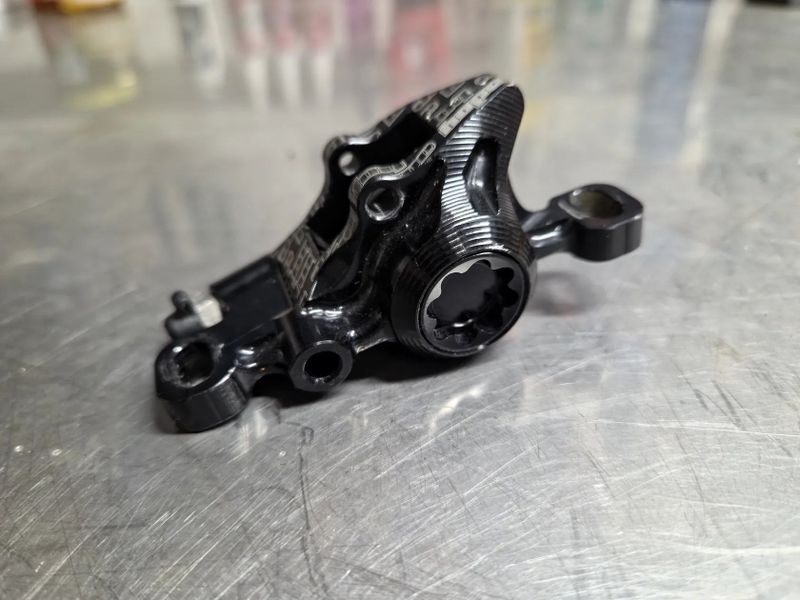 Prodám třmen Hope X2