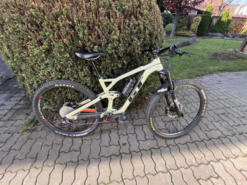 GT Sensor Comp 29”