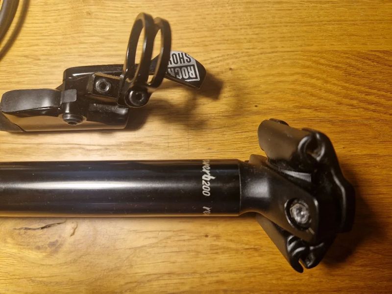 Rock Shox Reverb 200 mm 31,6 mm páčka 1X Remote (nutný servis)