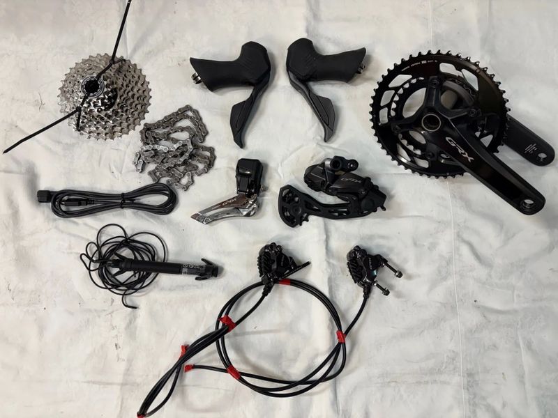 Shimano GRX Di2 RX825 - 2x12