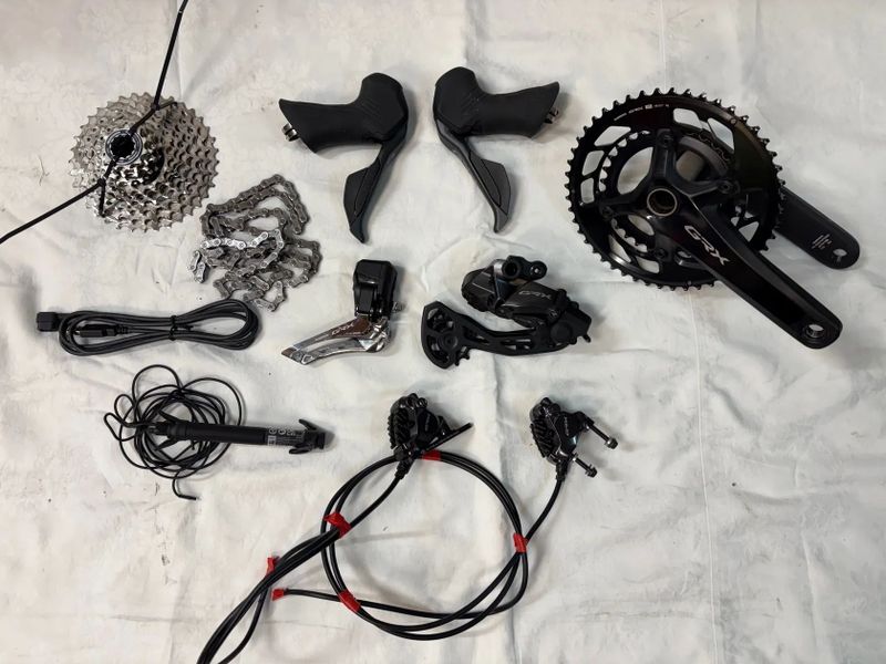 Shimano GRX Di2 RX825 - 2x12