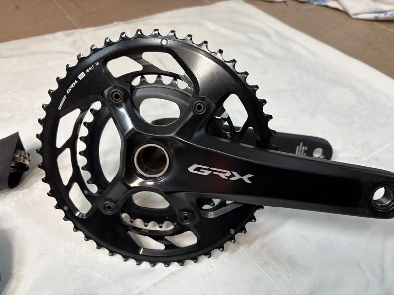 Shimano GRX Di2 RX825 - 2x12