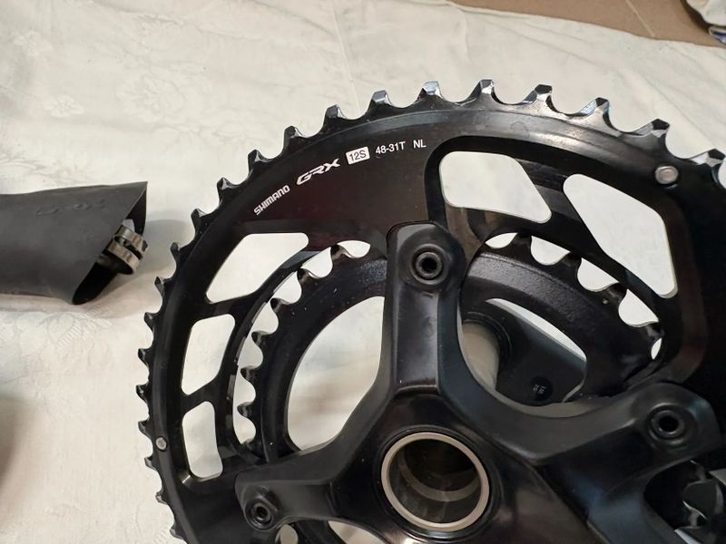 Shimano GRX Di2 RX825 - 2x12