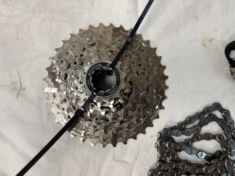 Shimano GRX Di2 RX825 - 2x12