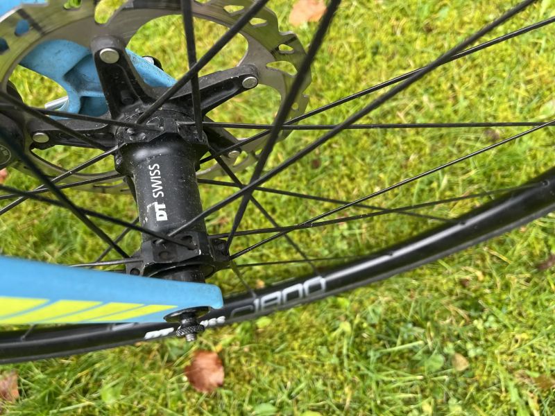 Canyon Inflite Al 9.0