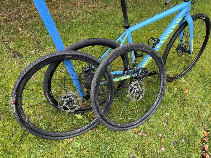 Canyon Inflite Al 9.0