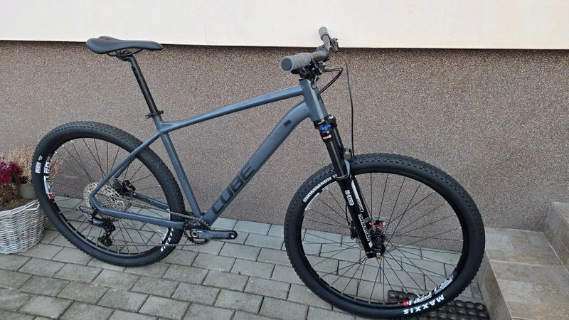 Nové MTB Cube Acid custom 29" "XL"