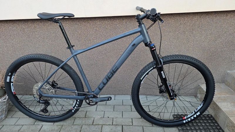 Nové MTB Cube Acid custom 29" "XL"