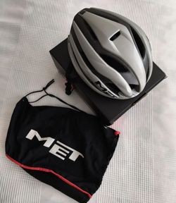 Met Trenta 3K Carbon