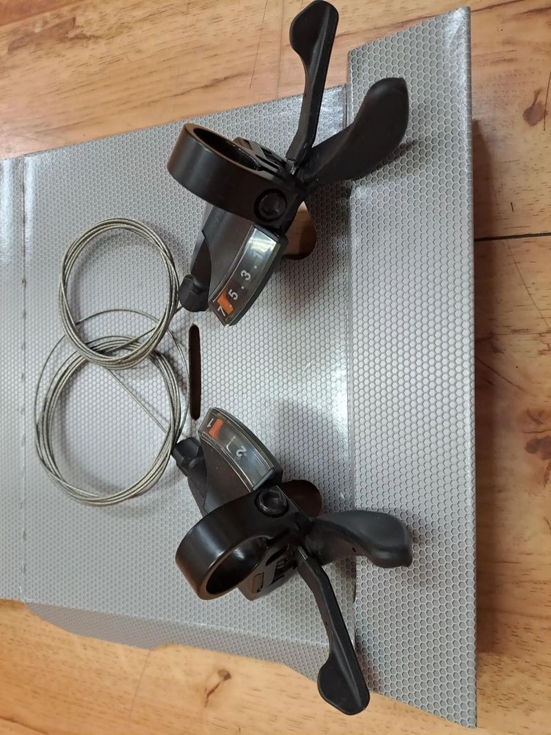 Shimano SL-M315 - 2x7