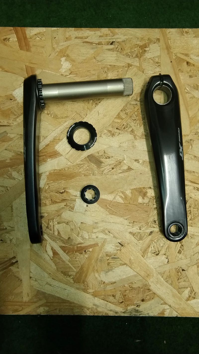 MTB kliky Shimano XT FC-M8100- 175mm- bez převodníku