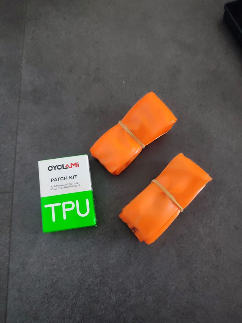 2ks dusa TPU 700x18-35C + packeta Zdarma