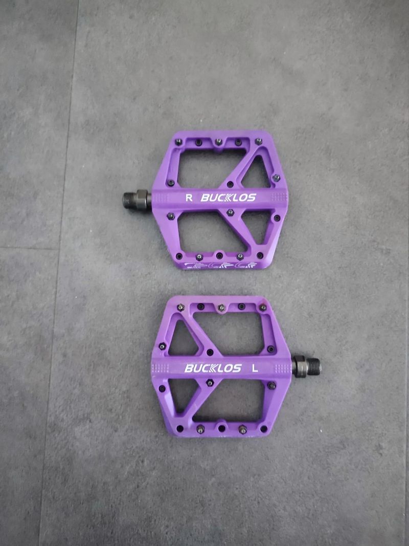 Fialove platformové pedále + packeta Zdarma