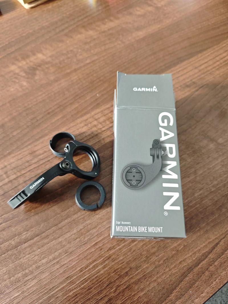 Predsazený držák Garmin na mtb 