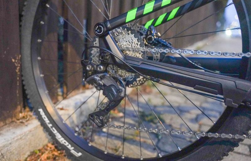 FOCUS SPINE C LITE 22G 2017