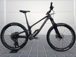 Horské kolo Deviate Highlander 140 carbon 29″ velikost L