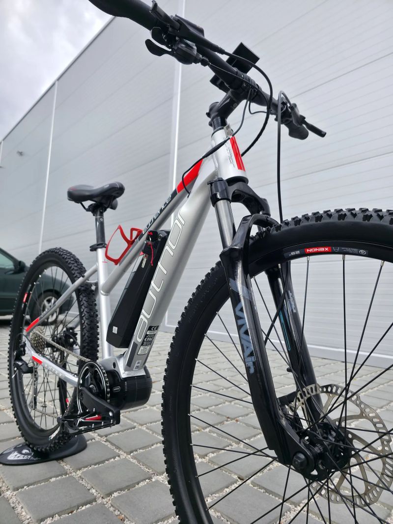 Elektrokolo Author Essence 2020 500Wh 29" velikost M