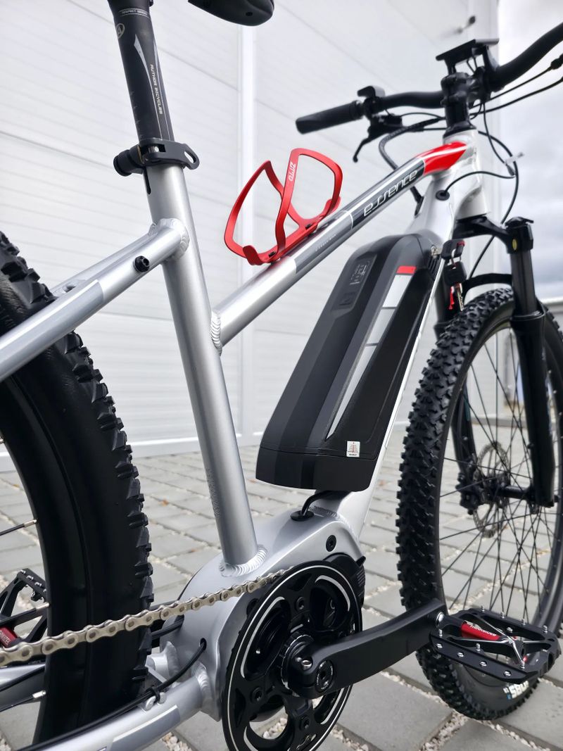 Elektrokolo Author Essence 2020 500Wh 29" velikost M