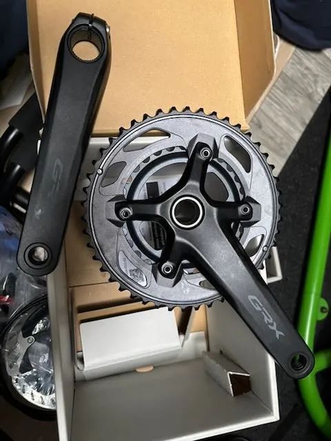 Kliky Shimano GRX FC-RX610-2