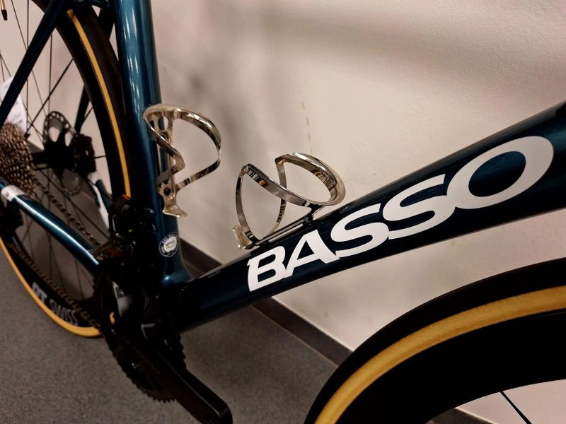 Basso Diamante, nová sada, nová kola, kombo řiďítka