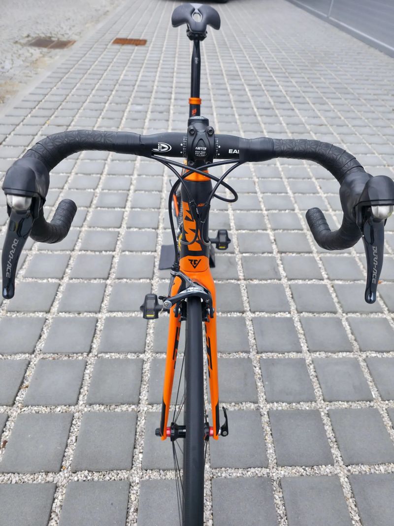 Silniční kolo KTM Revelator Carbon 2018 – velikost 55cm (M)