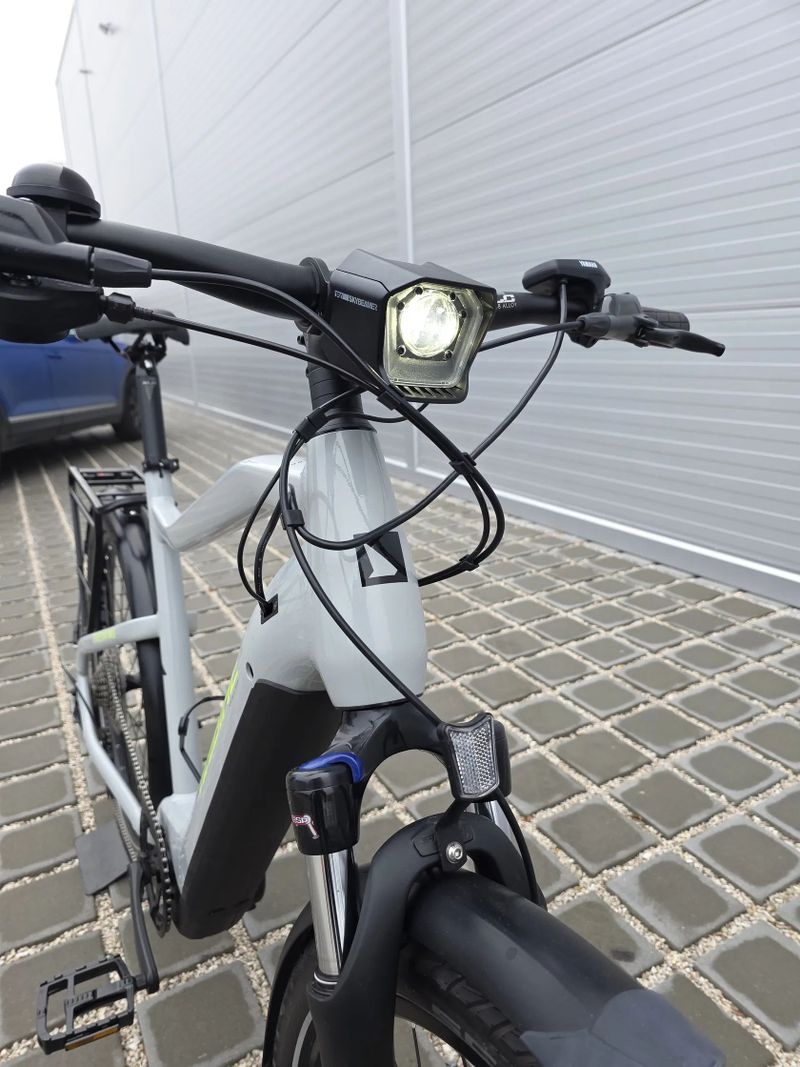 Elektrokolo Haibike Trekking 6 2022 630Wh 27,5" – velikost L