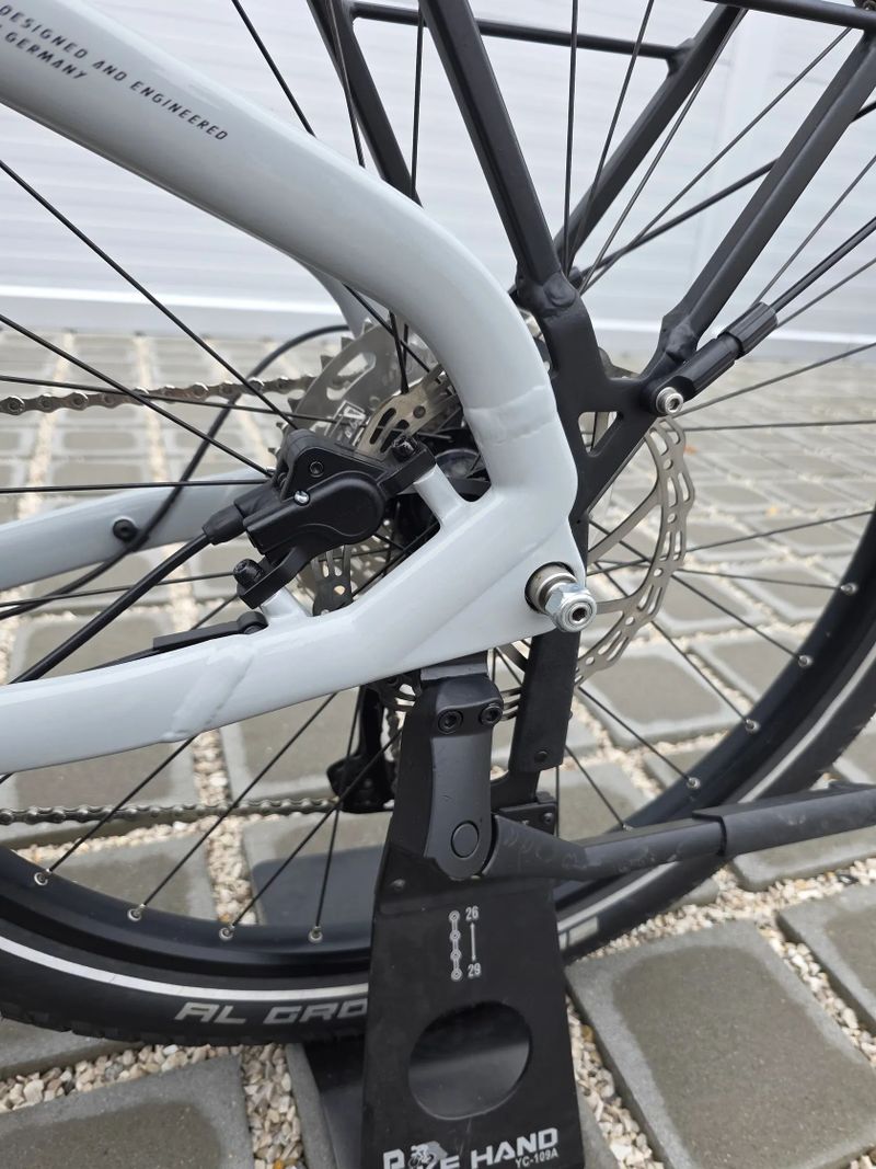 Elektrokolo Haibike Trekking 6 2022 630Wh 27,5" – velikost L