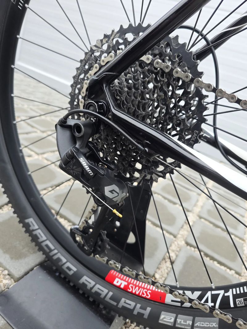 Horské kolo Cannondale Flash Si 26″ Carbon Lefty - velikost XL