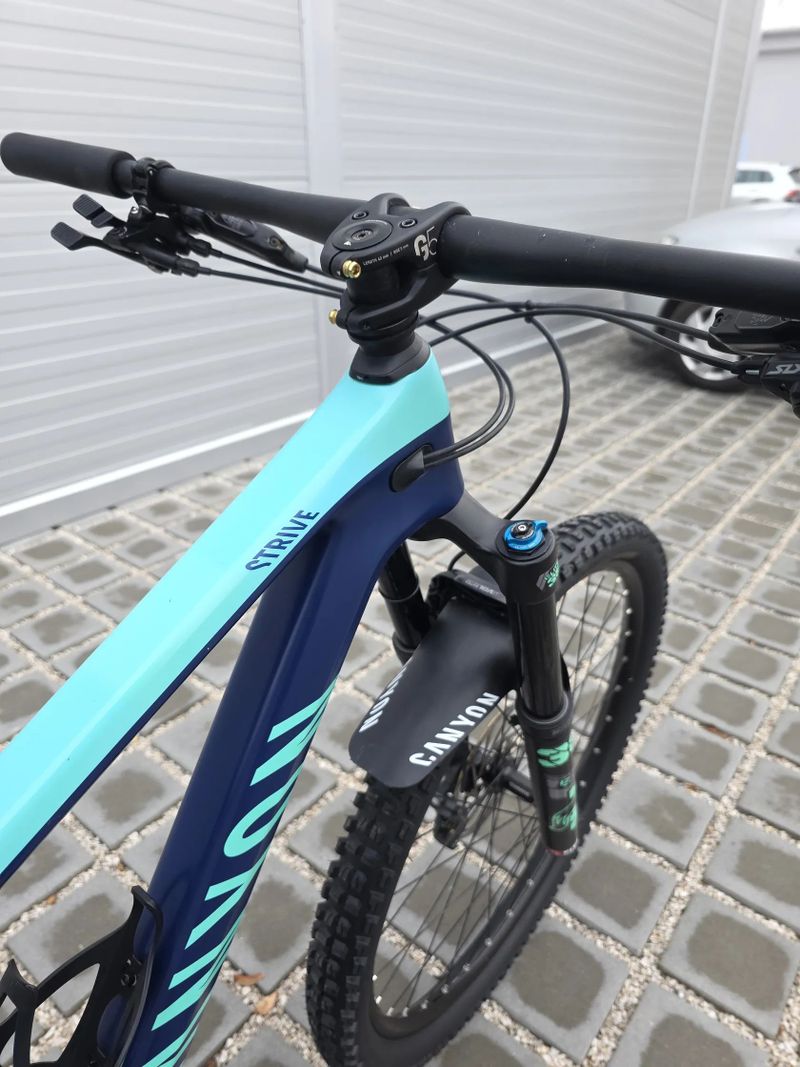 Horské kolo Canyon Strive CF 6.0 Carbon 2019 29″ velikost L