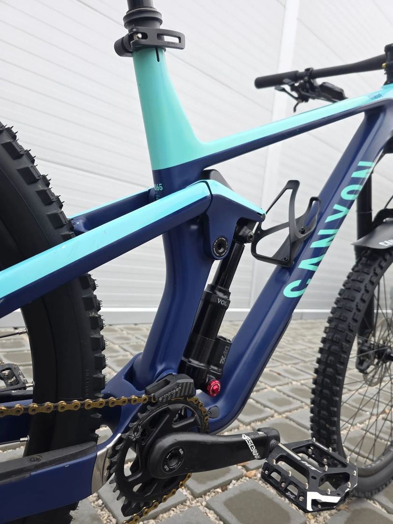 Horské kolo Canyon Strive CF 6.0 Carbon 2019 29″ velikost L