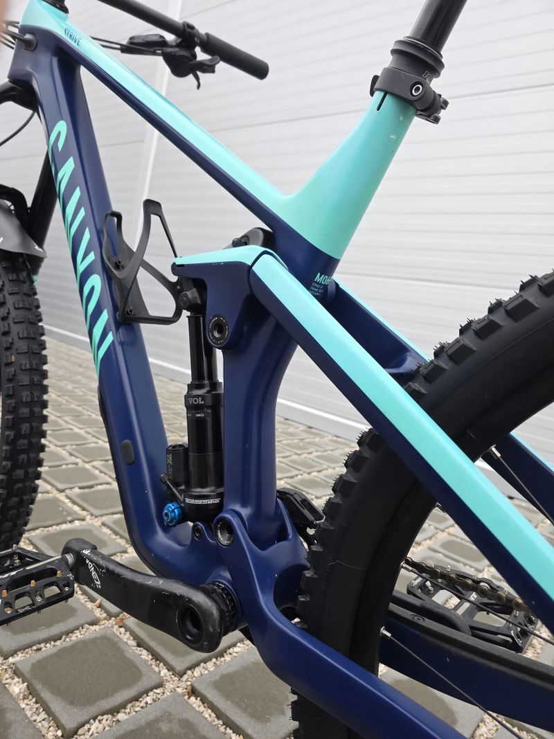 Horské kolo Canyon Strive CF 6.0 Carbon 2019 29″ velikost L
