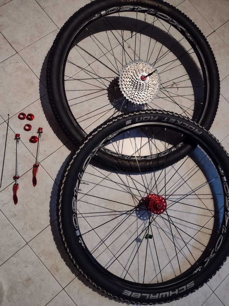 Závodní XC zapletená kola 27,5"