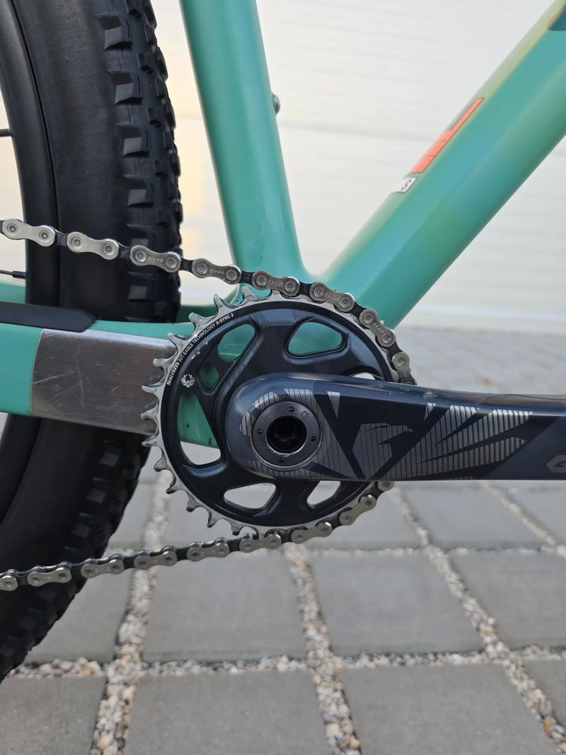 Horské kolo Canyon Exceed CF7 Carbon AXS 2024 29″ velikost S