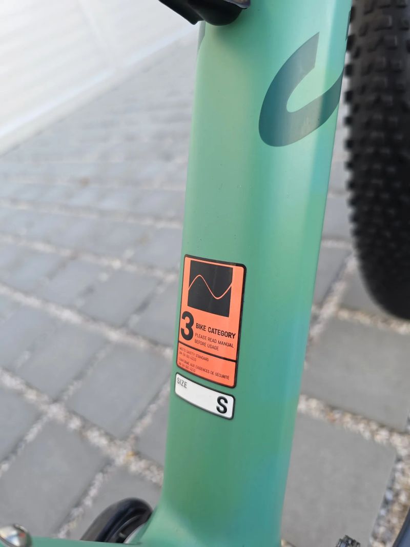 Horské kolo Canyon Exceed CF7 Carbon AXS 2024 29″ velikost S