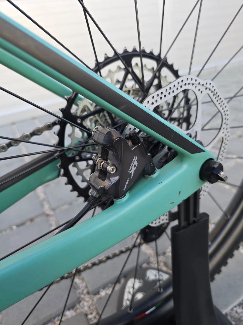 Horské kolo Canyon Exceed CF7 Carbon AXS 2024 29″ velikost S