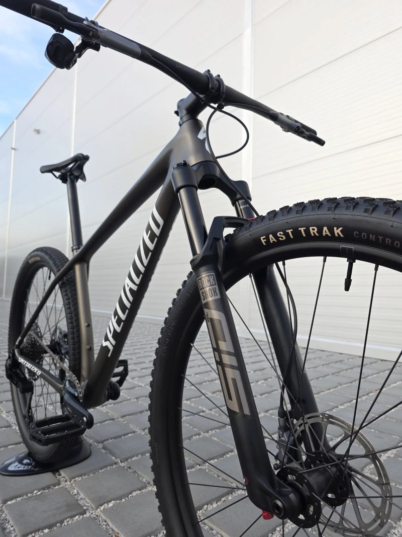 Horské kolo Specialized Epic HT Comp 2025 Transmission 29″ velikost M