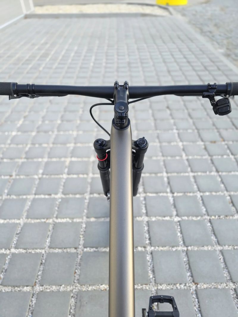 Horské kolo Specialized Epic HT Comp 2025 Transmission 29″ velikost M