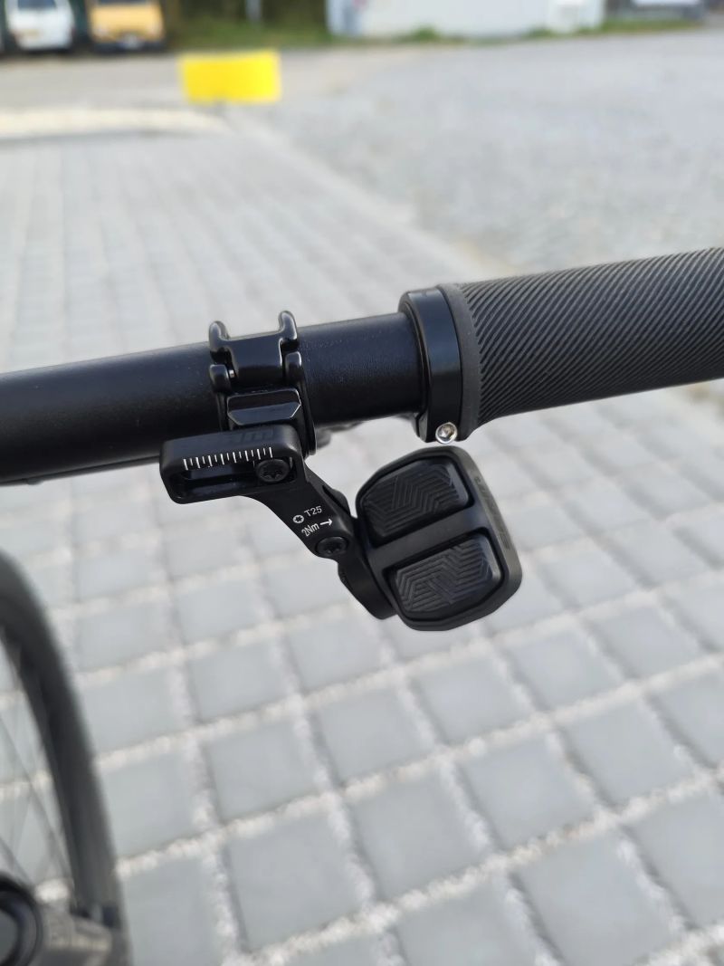 Horské kolo Specialized Epic HT Comp 2025 Transmission 29″ velikost M