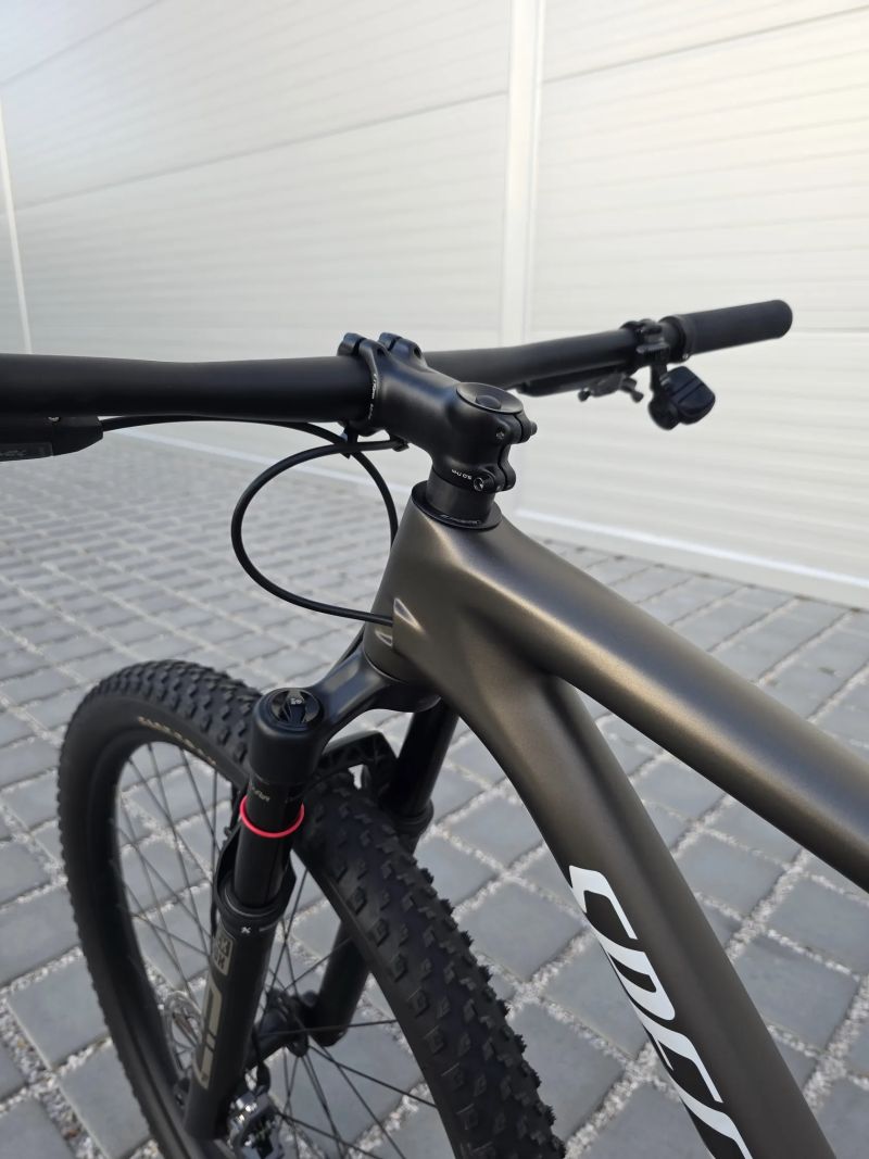 Horské kolo Specialized Epic HT Comp 2025 Transmission 29″ velikost M