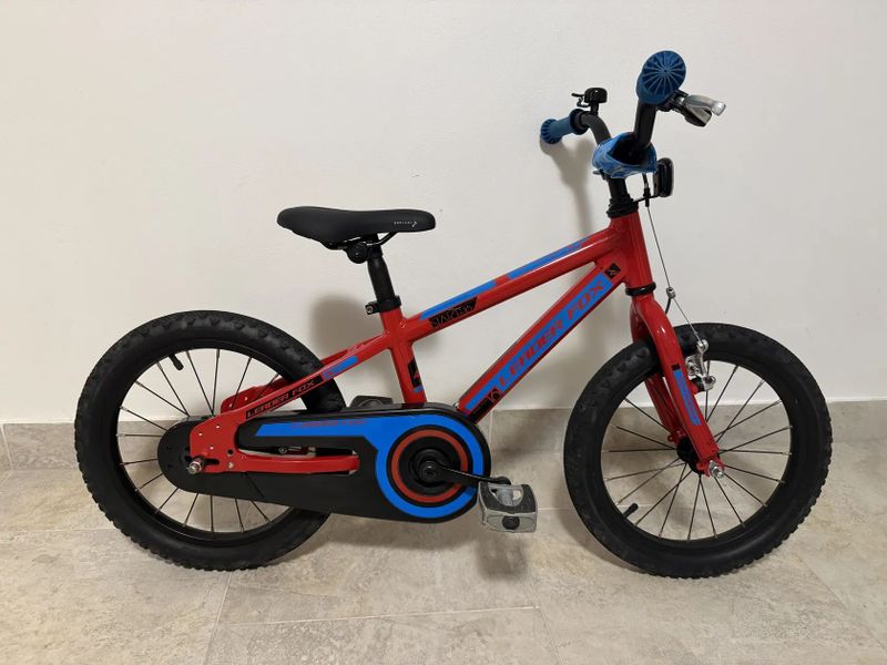 Leader Fox Snake 16”