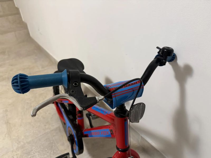 Leader Fox Snake 16”